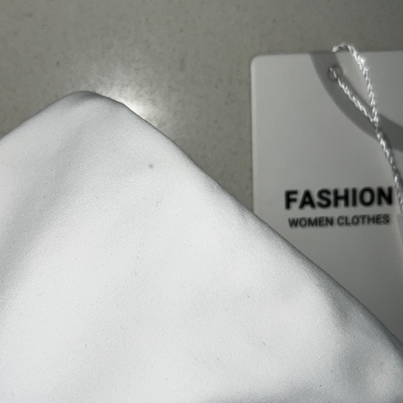 Amazon Aoxjox Backless Padded Low Impact Workout Sports Bra - Picture 9 of 10